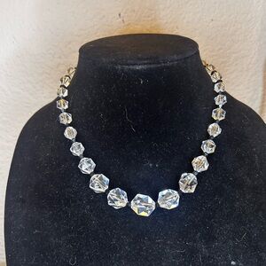 Elegant Crystal Necklace